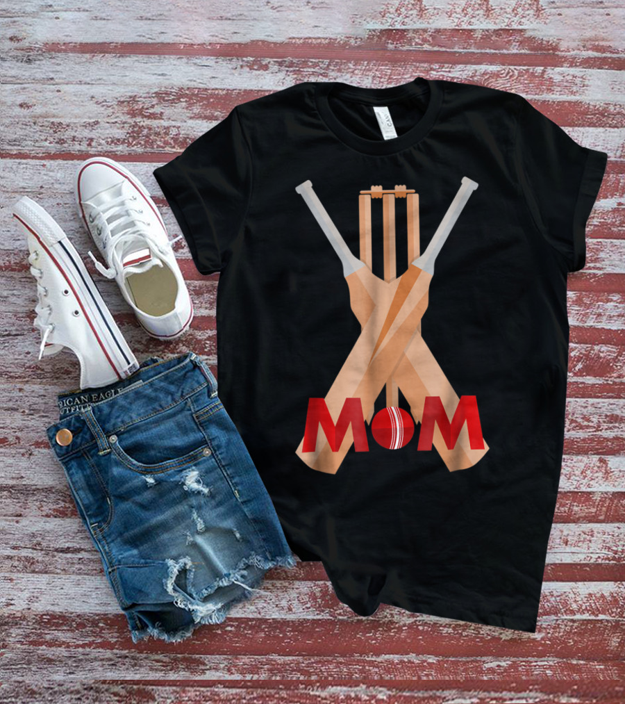 Cricket Mom Stumps Bats Red Ball T-Shirt