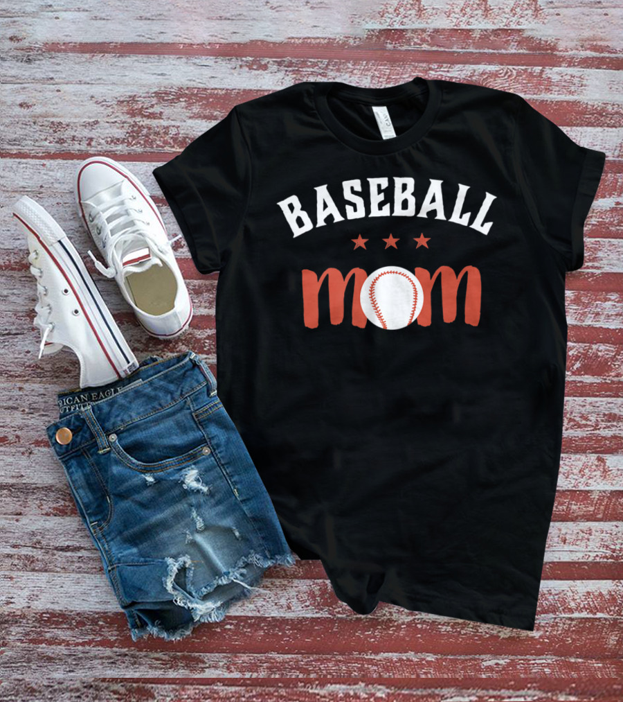 Baseball Mom For Proud Mother And Sports Parents With Stars And Baseball T-Shirt