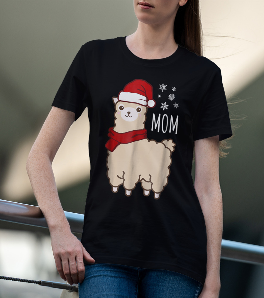 Christmas Mom Llama Cria Herd Xmas Mother Santa Hat Snowflakes T-Shirt