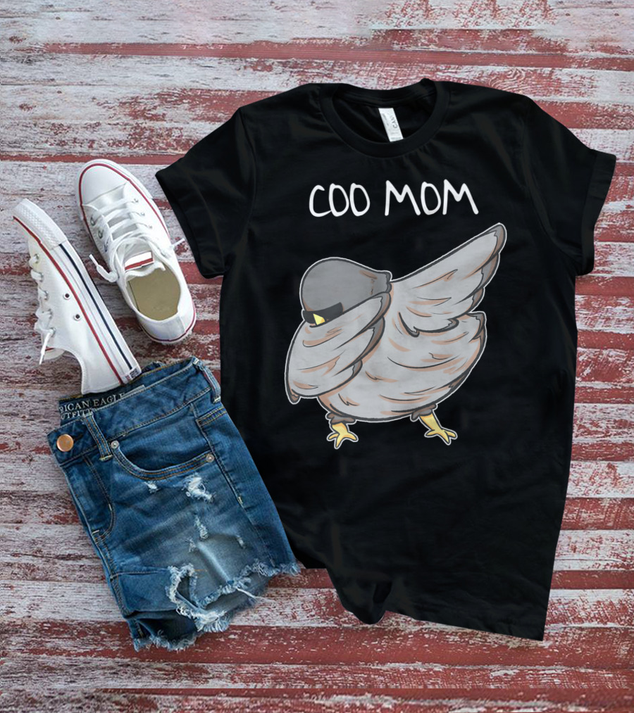 Coo Mom Pigeon Funny Cool Bird Pun Dabbing T-Shirt