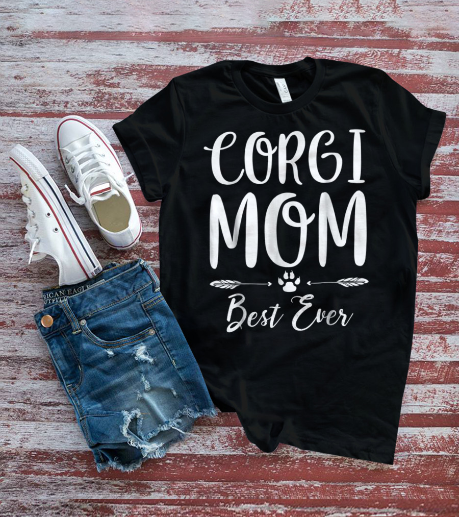 Corgi Mom Best Ever With Paw Print And Feathers T-Shirt