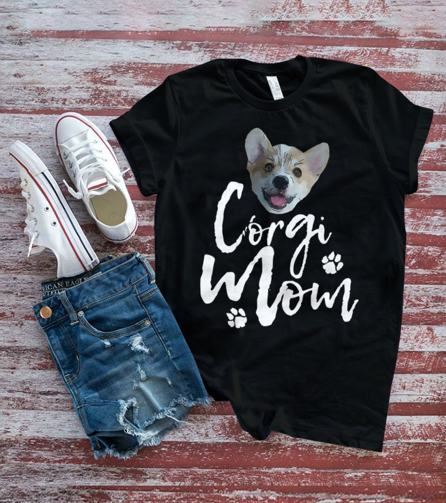 Corgi Mom Cute Dog Face With Paw Print Accents T-Shirt