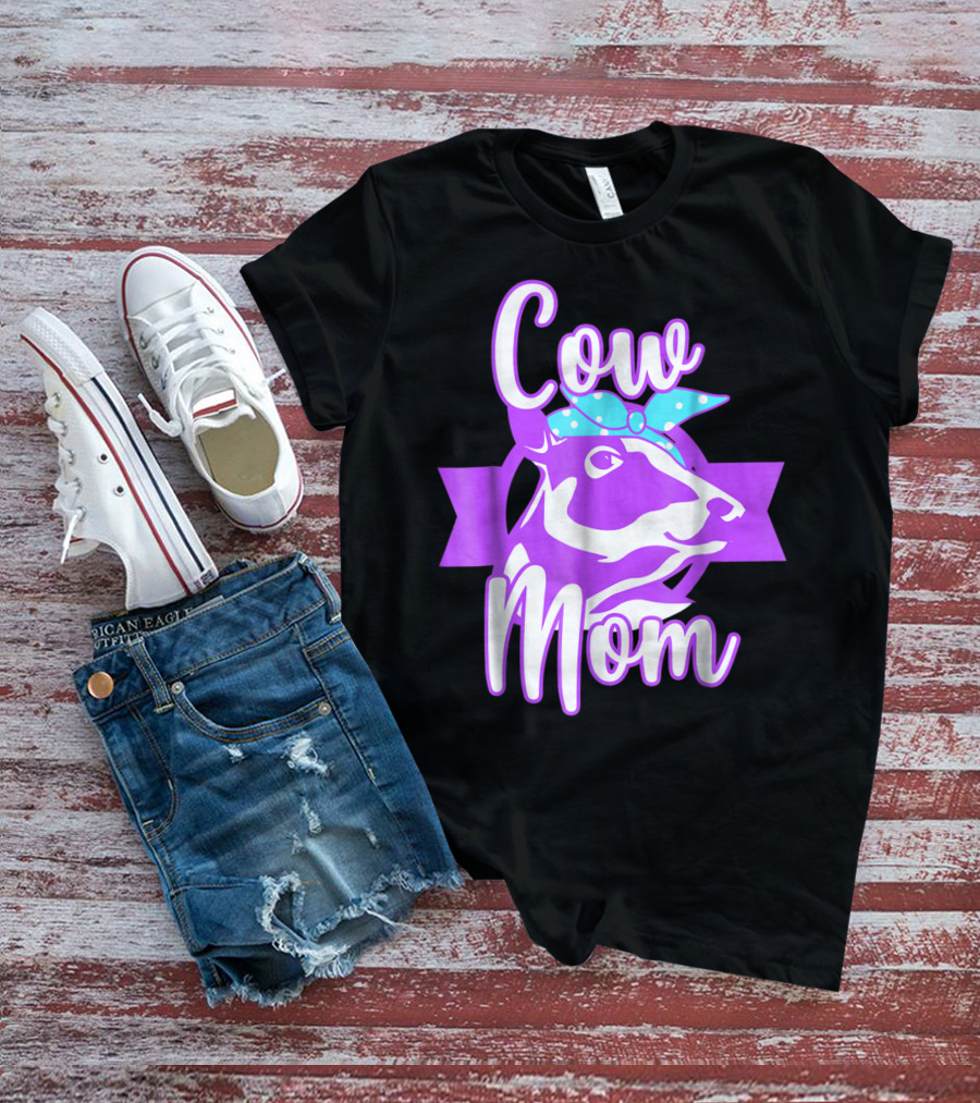 Cow Mom Crazy Cow Lady Dairy Farmer T-Shirt