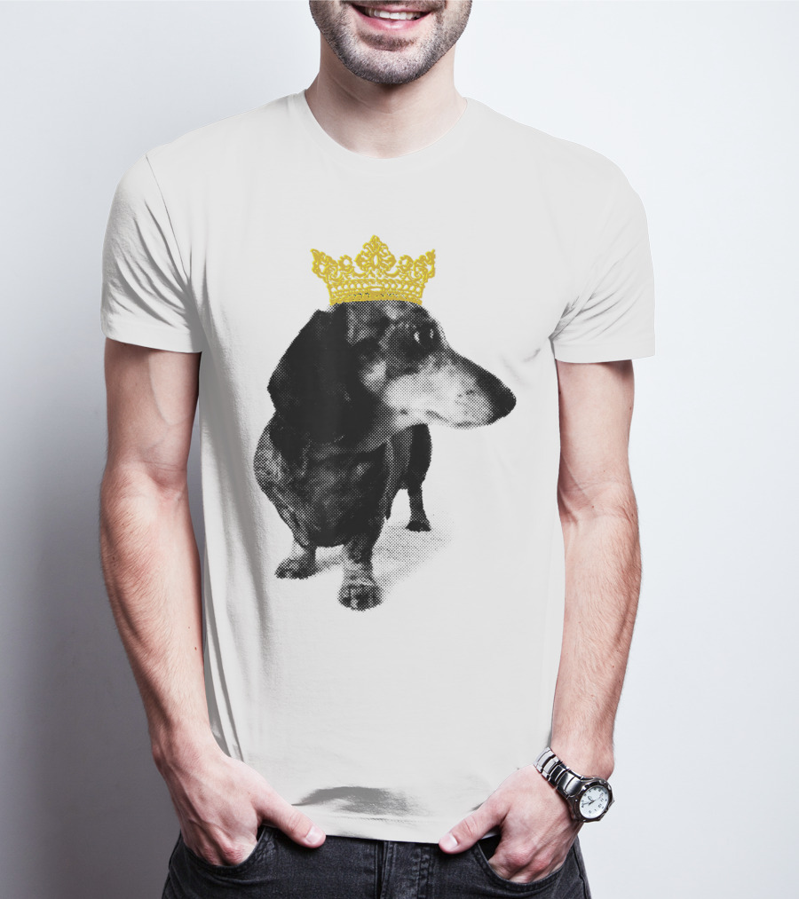 Cute Dachshund Princess With Golden Crown T-Shirt