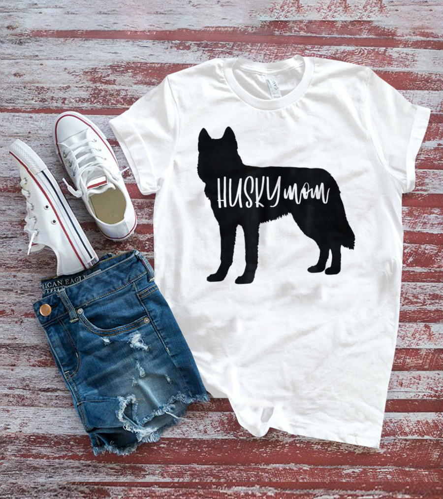 Husky Mom Cute Siberian Dog Mom T-Shirt