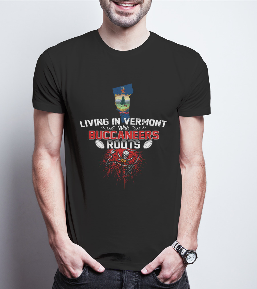 Living In Vermont With Buccaneers Roots Vermont Map Football Skull Flag T-Shirt