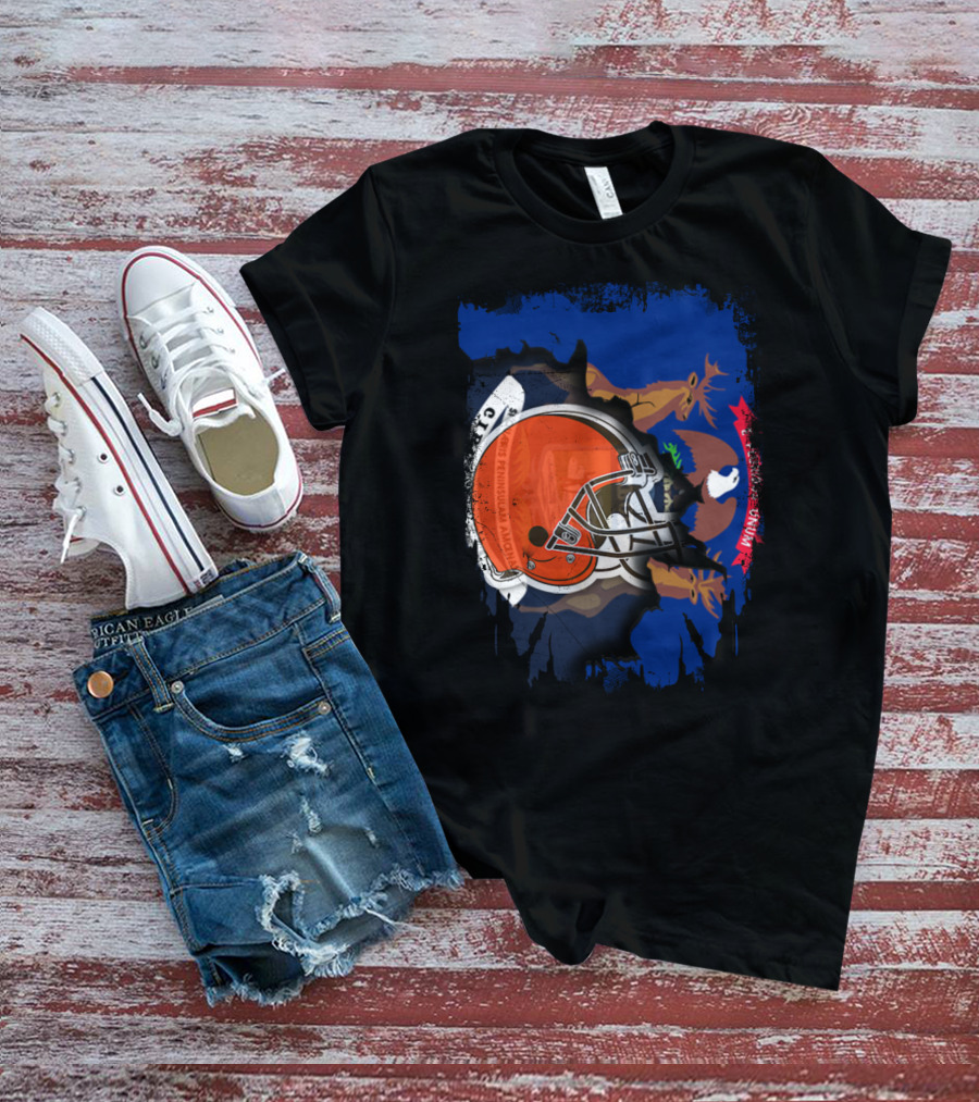 Michigan State Seal Behind Cleveland Browns Helmet Football T-Shirt