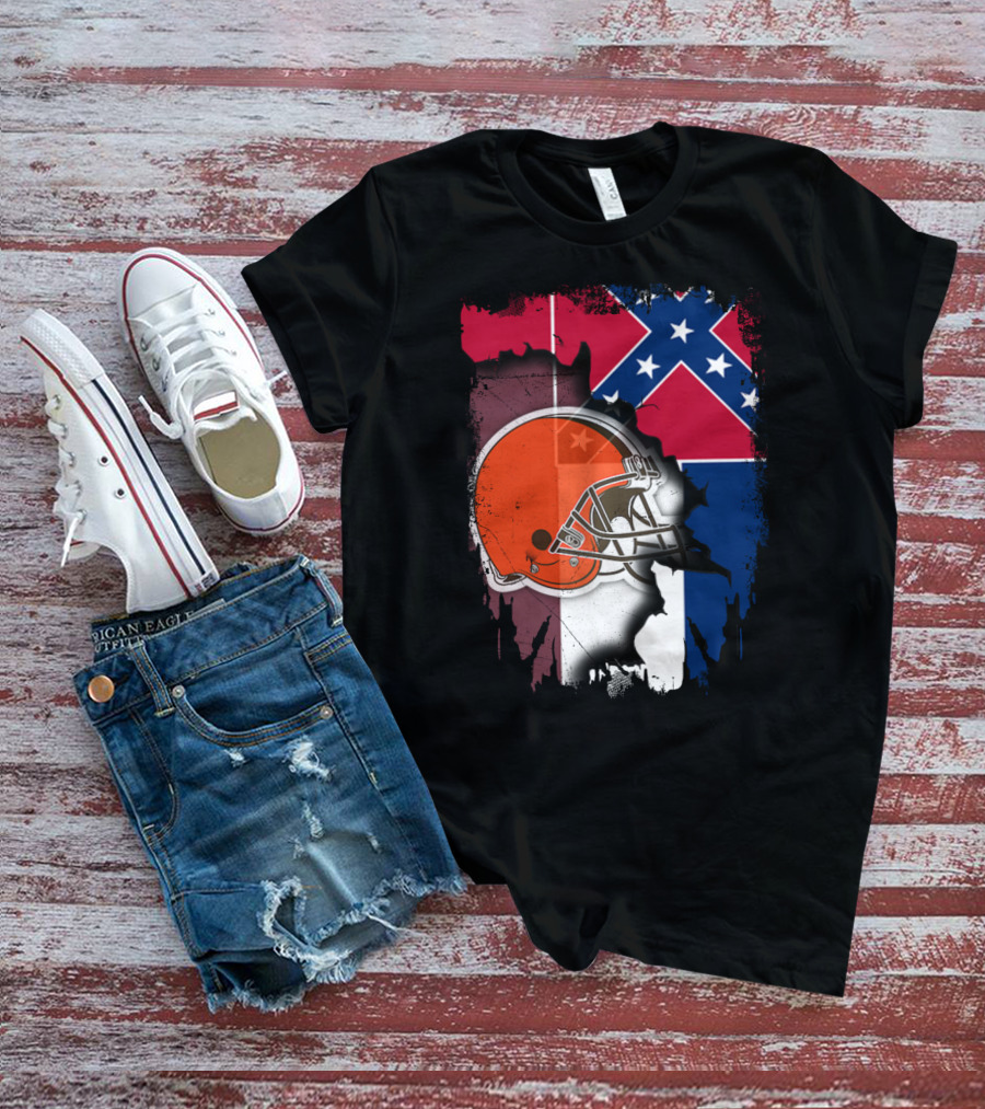 Cleveland Browns Helmet With Mississippi Flag Background T-Shirt