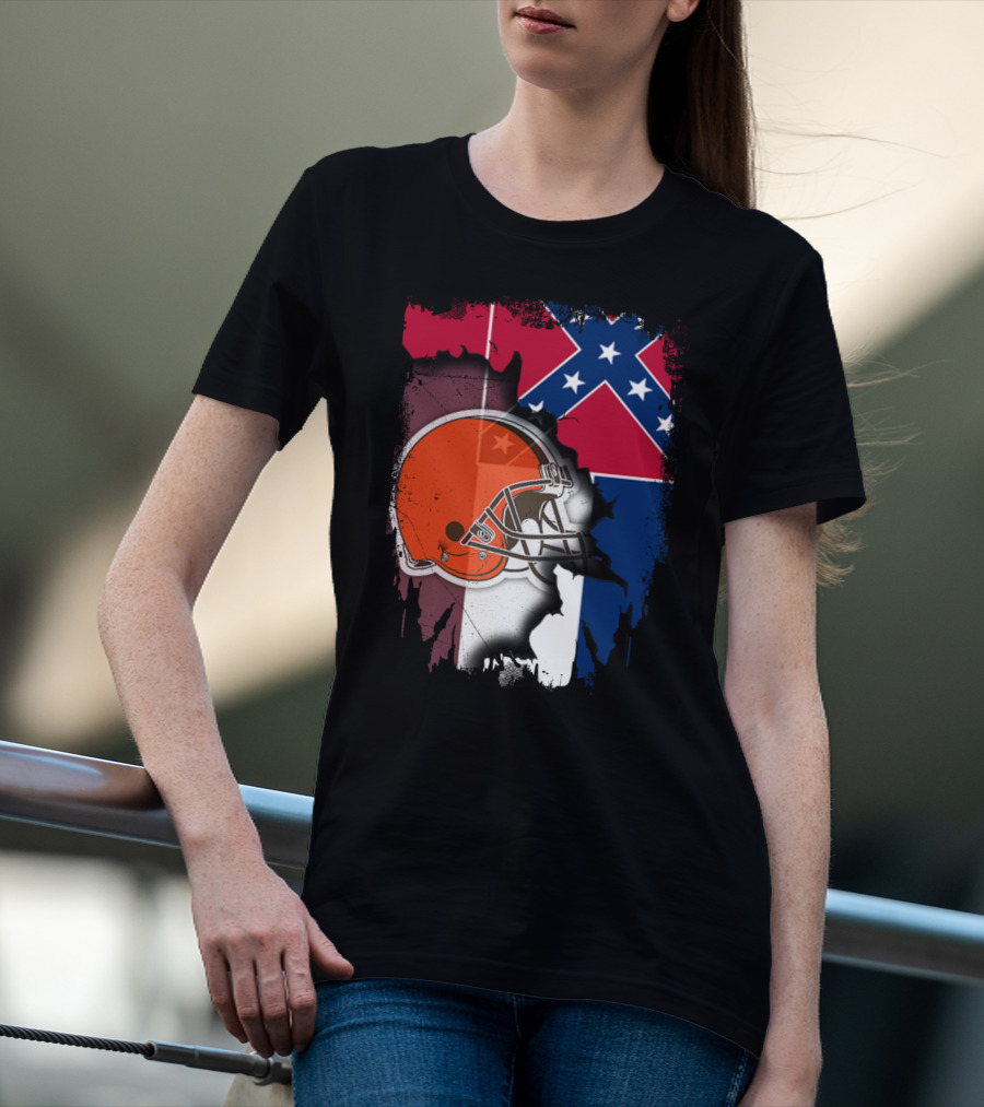 Cleveland Browns Helmet With Mississippi Flag Background T-Shirt