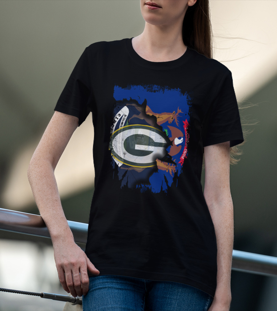 Michigan And Packers Unity With Iconic Symbol Integration T-Shirt