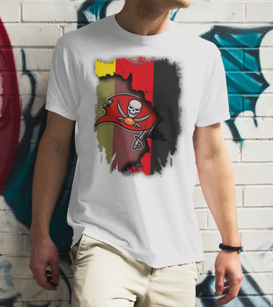 Germany Flag With Buccaneers Skull And Crossed Swords Emblem T-Shirt