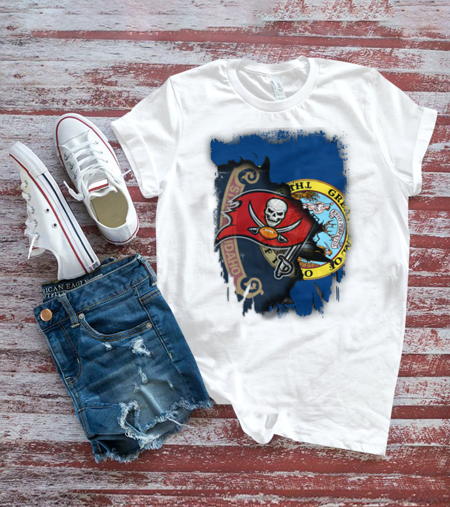 Idaho State Meets Buccaneers Flag Fusion T-Shirt
