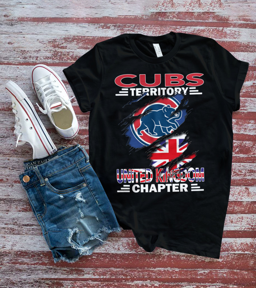 Cubs Territory United Kingdom Chapter Cubs Bear Logo With Union Jack Background T-Shirt