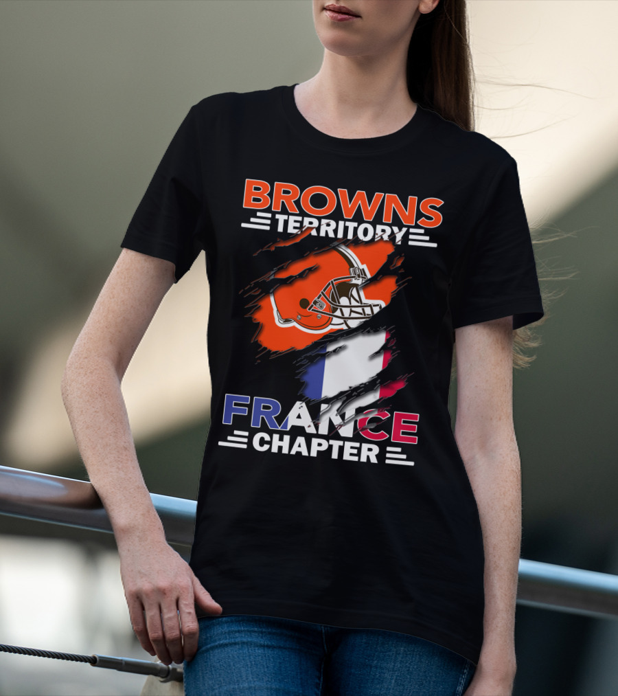 Browns Territory France Chapter Helmet And Flag T-Shirt
