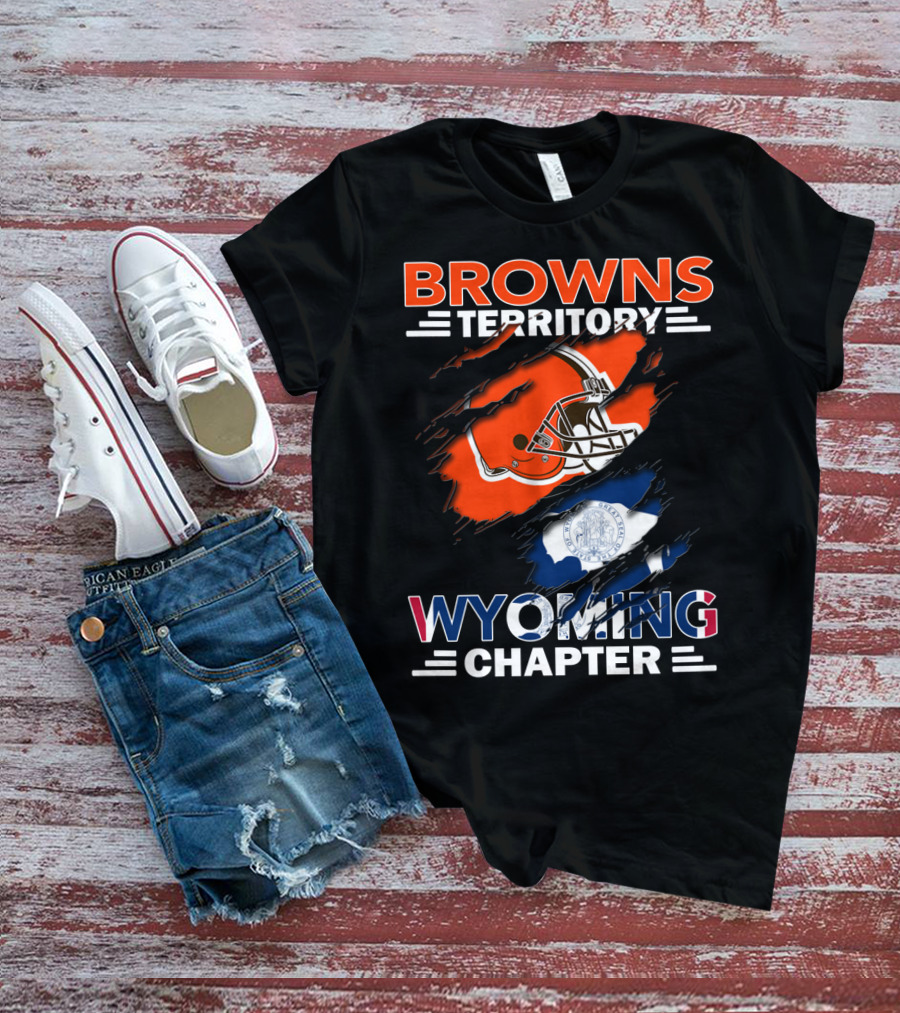Browns Territory Wyoming Chapter Cleveland Football Helmet Wyoming Flag T-Shirt