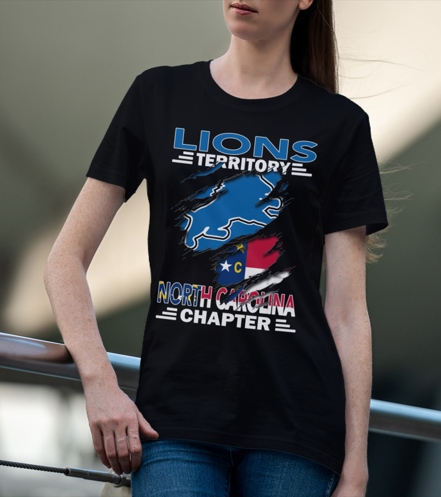 Lions Territory North Carolina Chapter State Flag Ripped T-Shirt