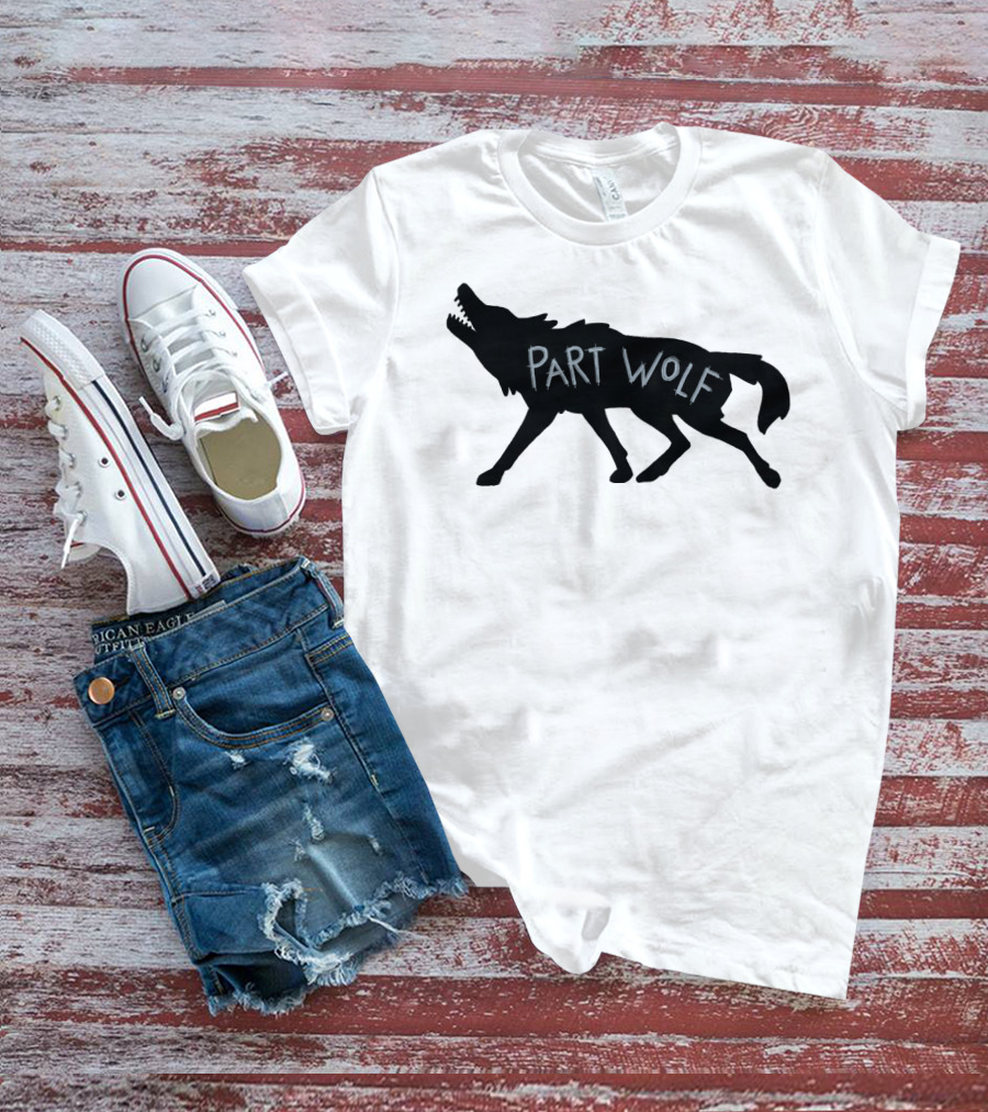PART WOLF Howling Wolf T-Shirt