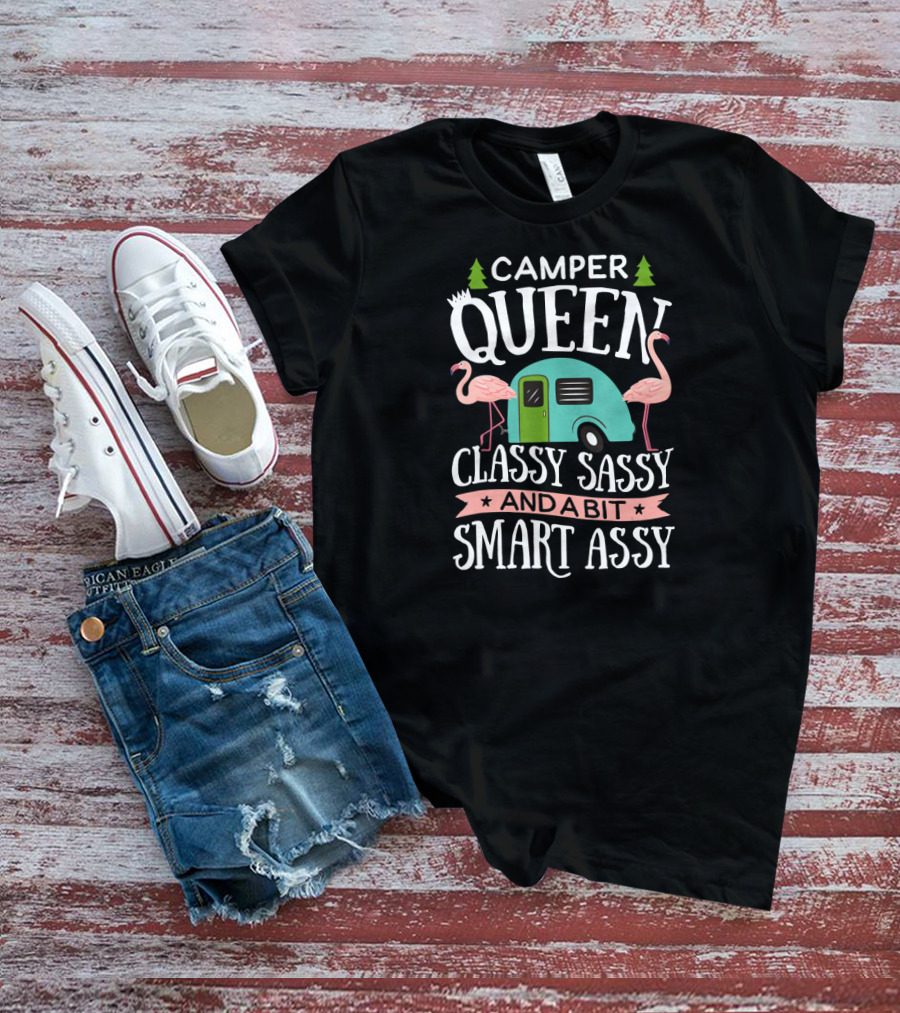 CAMPER QUEEN CLASSY SASSY SMART ASSY Flamingos Trees Retro Trailer T-Shirt