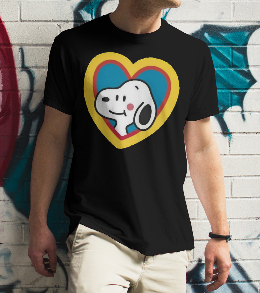 Snoopy Heart Love Peanuts Cartoon T-Shirt