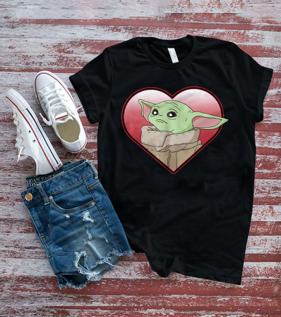 Star Wars The Mandalorian The Child Valentine Heart Grogu T-Shirt