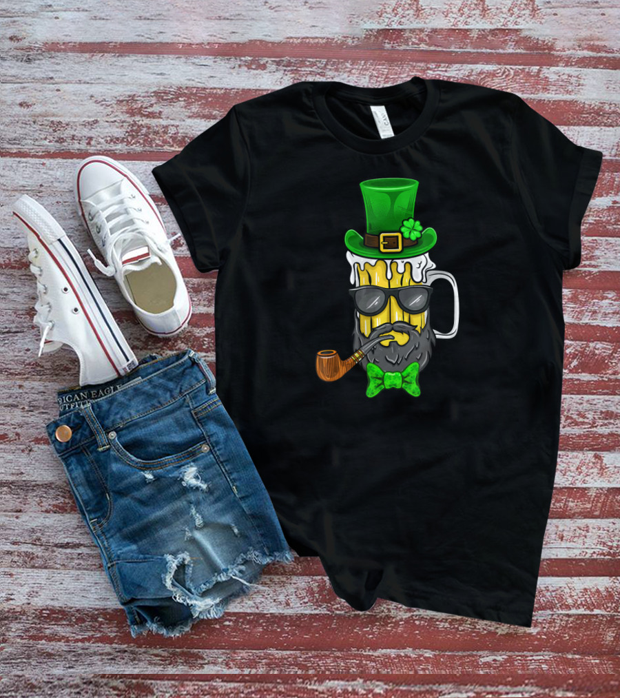 St Patricks Day Leprechaun Beer Mug With Beard And Green Hat T-Shirt