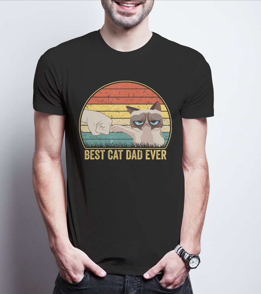 Best Cat Dad Ever Fist Bump Retro Style Cat Daddy T-Shirt