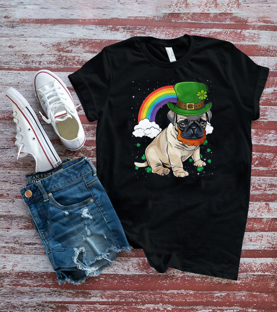 Pug St Patricks Day Leprechaun Hat Rainbow T-Shirt