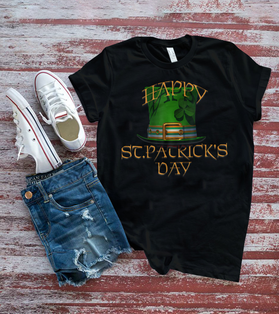 Happy St Patrick's Day Green Top Hat With Shamrock T-Shirt