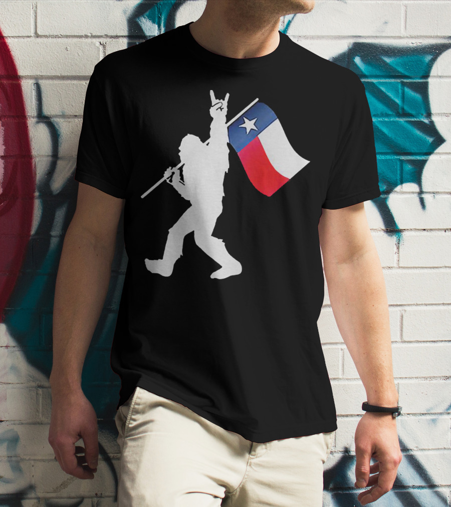 Bigfoot Holding Texas Flag Rock And Roll Salute T-Shirt