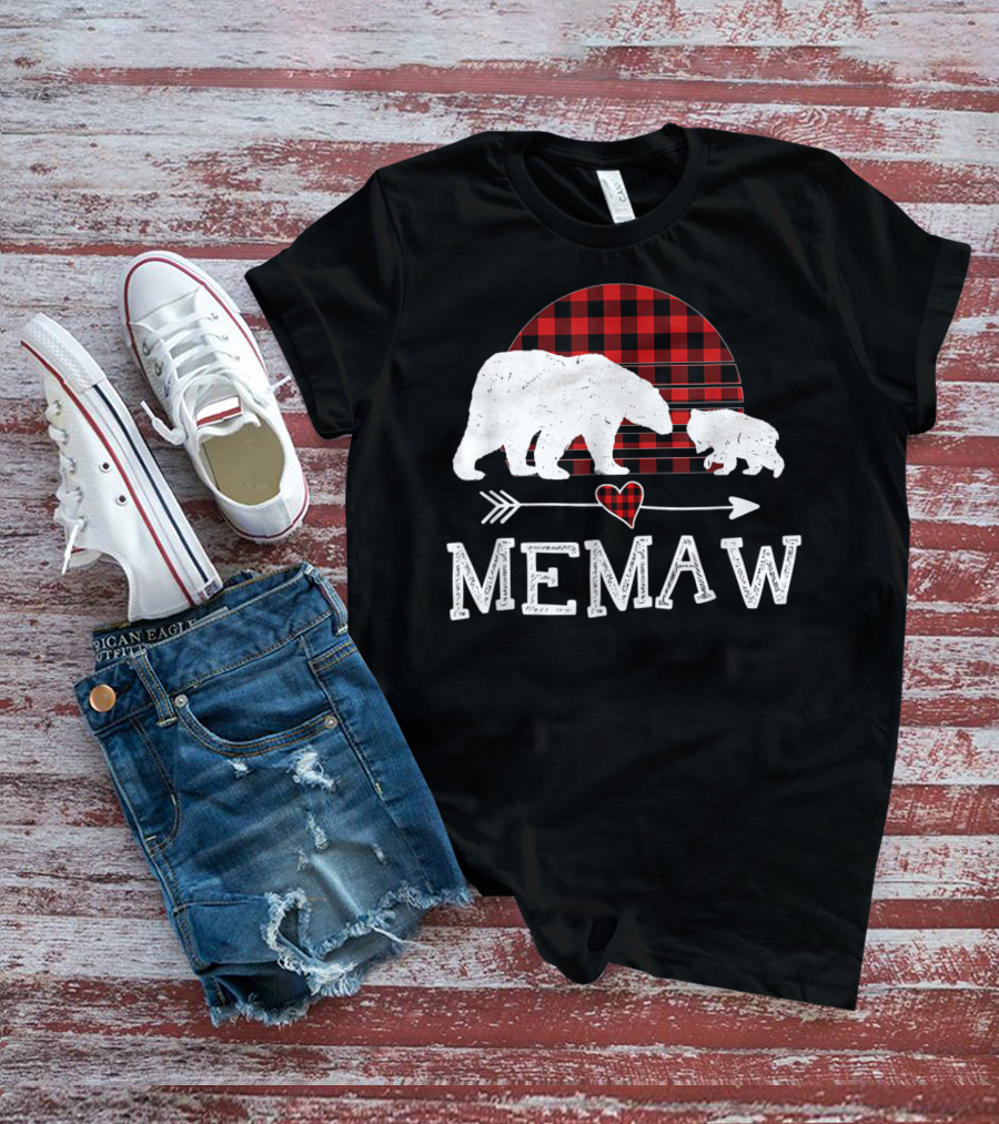 Memaw Bear With Red Plaid Buffalo Check And Heart Arrow T-Shirt