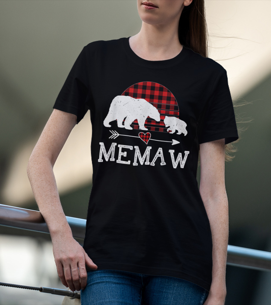 Memaw Bear With Red Plaid Buffalo Check And Heart Arrow T-Shirt