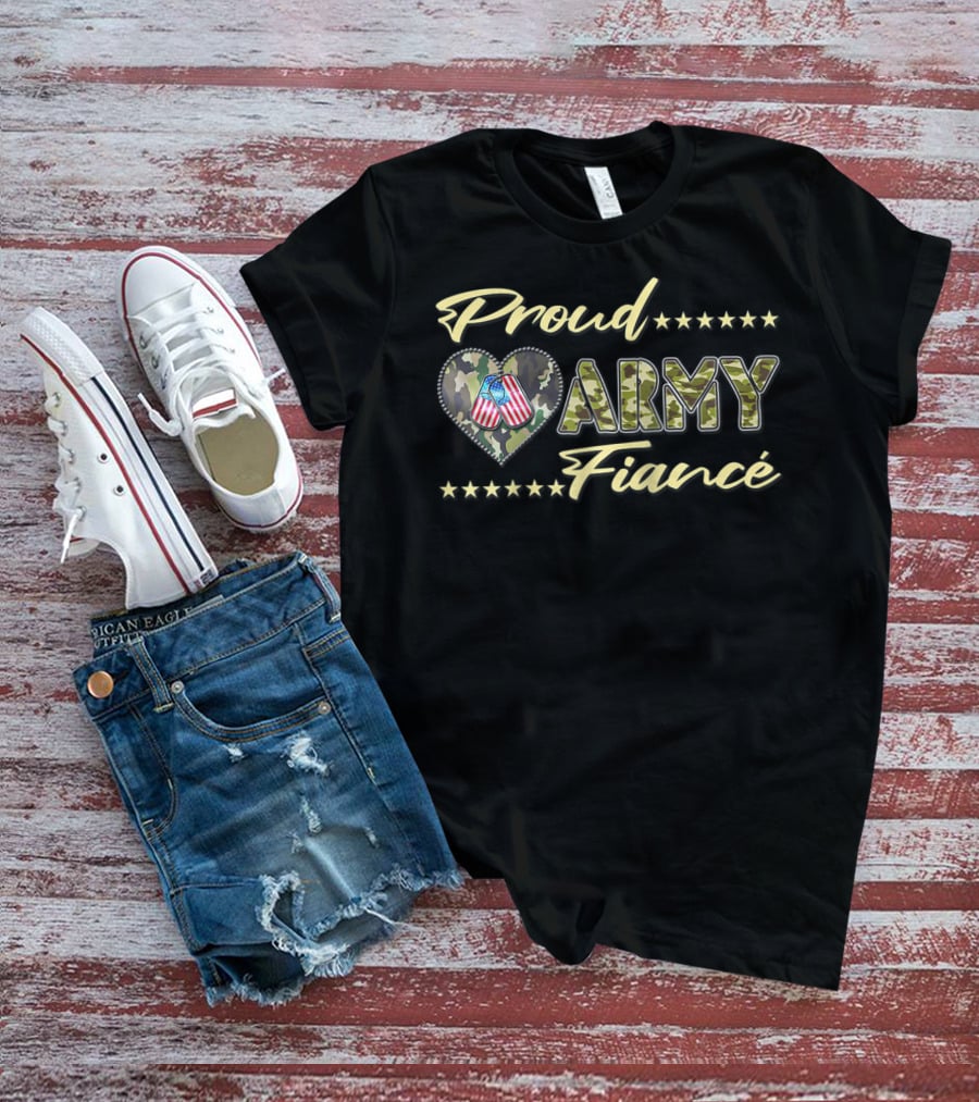 Proud Army Fiancé Camo Heart US Flag Stars T-Shirt