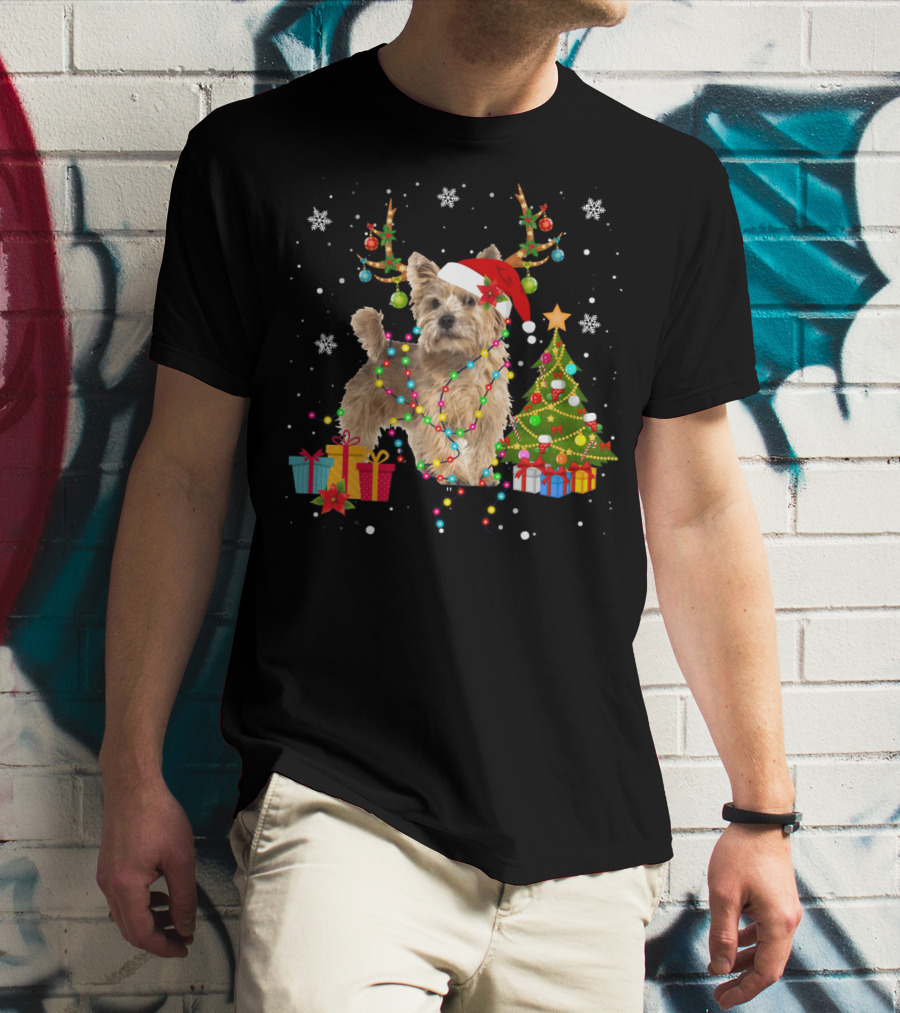 Norwich Terrier Christmas Lights Santa Hat Tree Presents Snowflakes T-Shirt