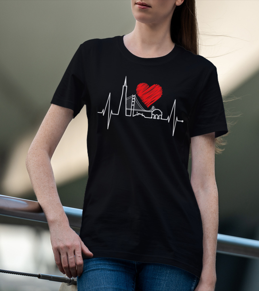 San Francisco Heartbeat Skyline California USA Iconic Landmarks With Heart And Pulse T-Shirt
