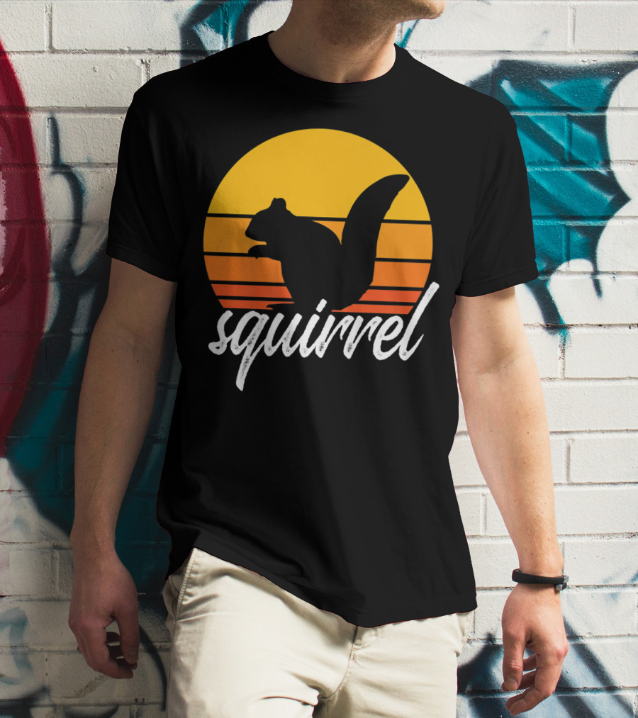 Squirrel Retro Sunset Silhouette Animal Lover Vintage T-Shirt