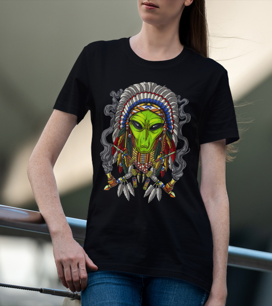 Alien Native American Chief Headdress Smoking Peace Pipes T-Shirt