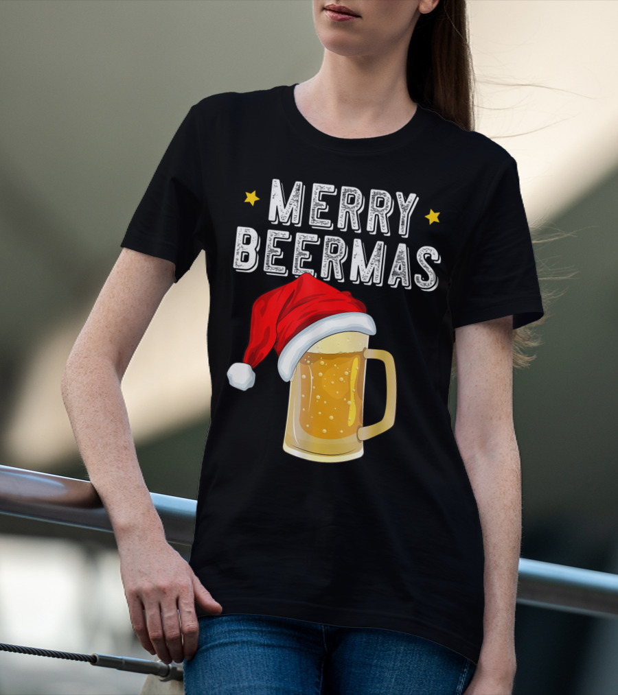 Merry Beermas Christmas Beer Santa Hat Beer Mug T-Shirt
