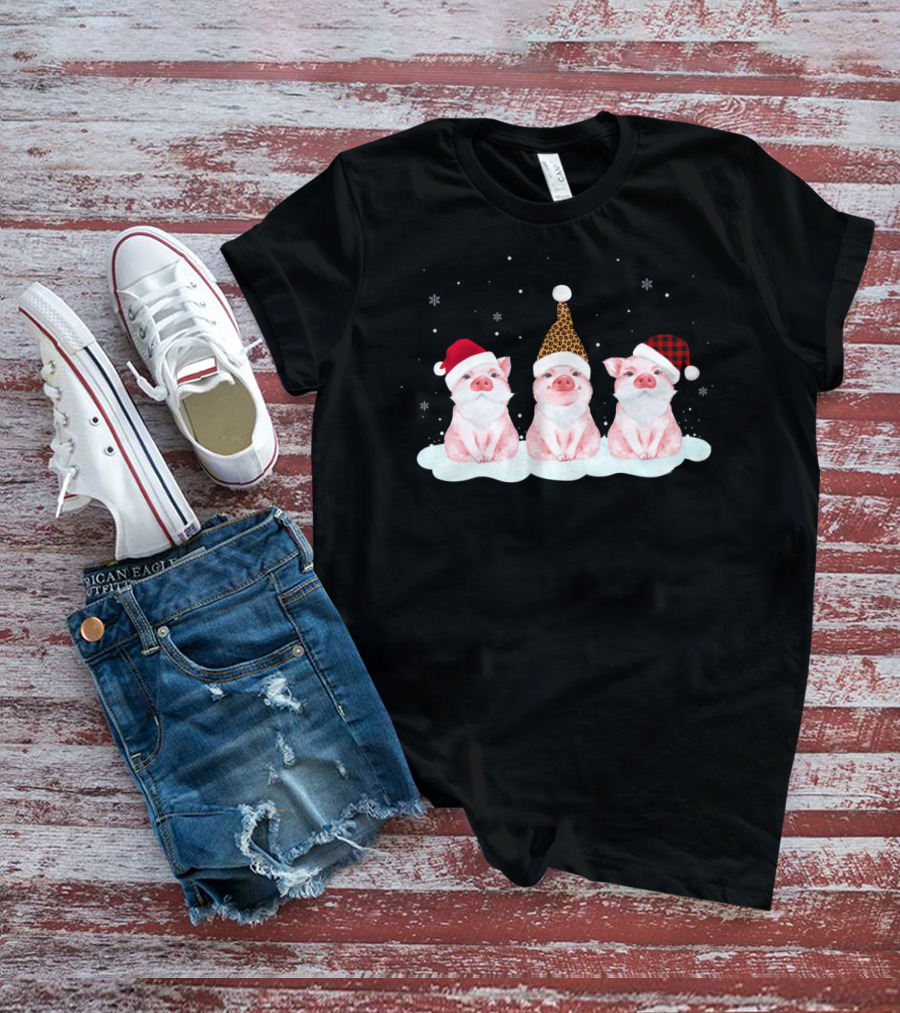 Pig Trio In Santa Hats Just Hangin' With My Santas T-Shirt