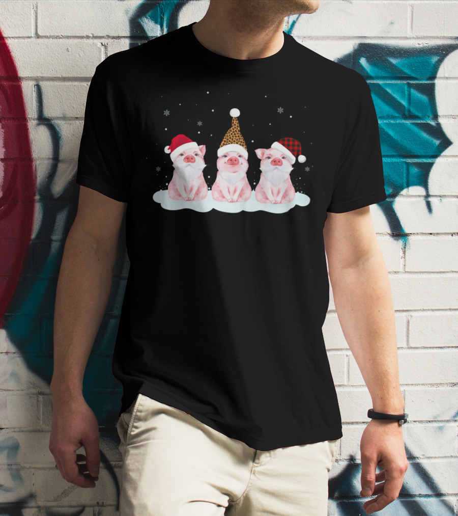 Pig Trio In Santa Hats Just Hangin' With My Santas T-Shirt