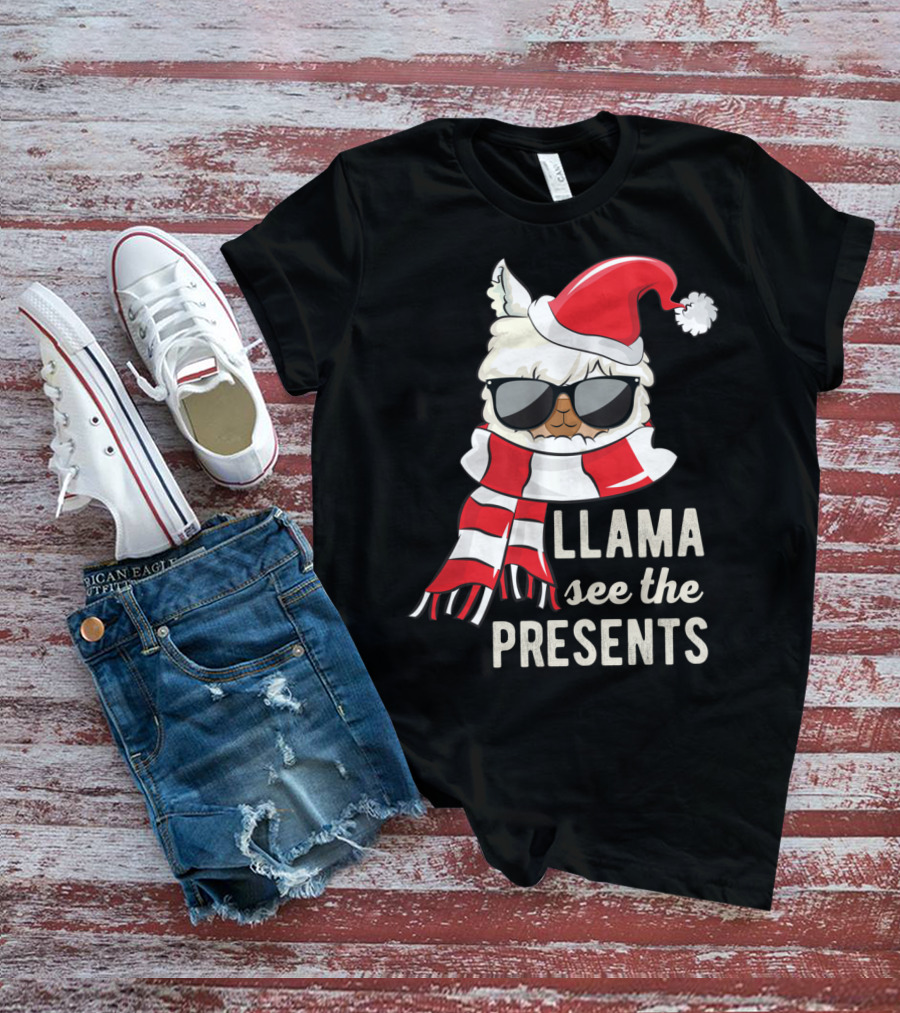 Llama See The Presents Funny Hat Xmas Alpaca Christmas Santa Scarf Sunglasses T-Shirt