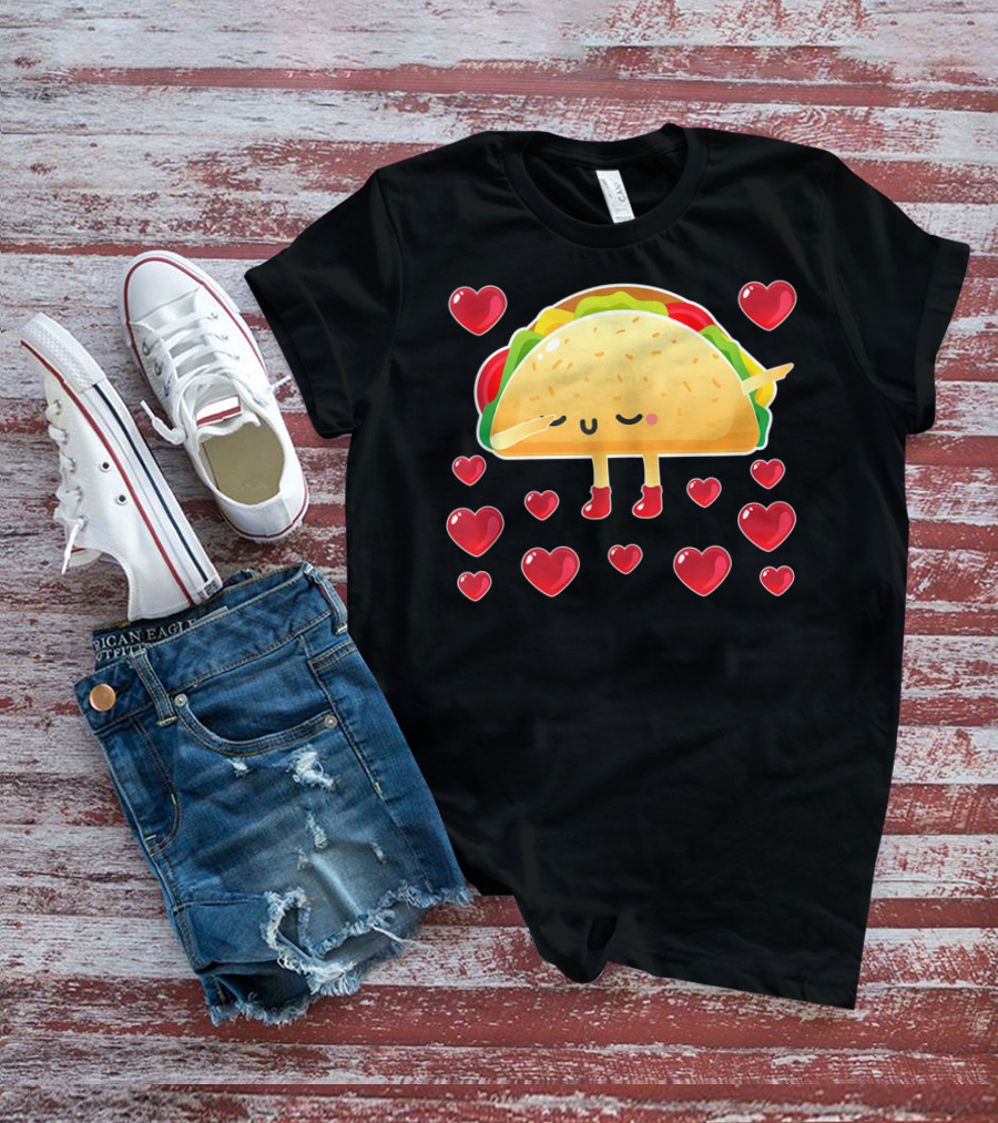 Valentine Hearts Taco Emoji For Girls And Men Taco Lovers T-Shirt