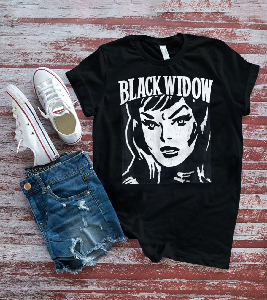 BLACK WIDOW Classic Marvel Comic Closeup T-Shirt
