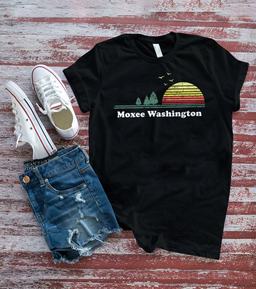 Moxee Washington Vintage Sunset With Trees And Birds T-Shirt