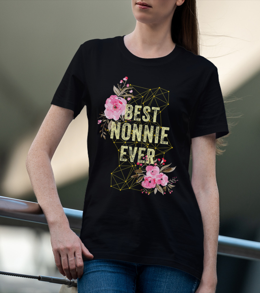 Best Nonnie Ever Floral Design Mothers T-Shirt