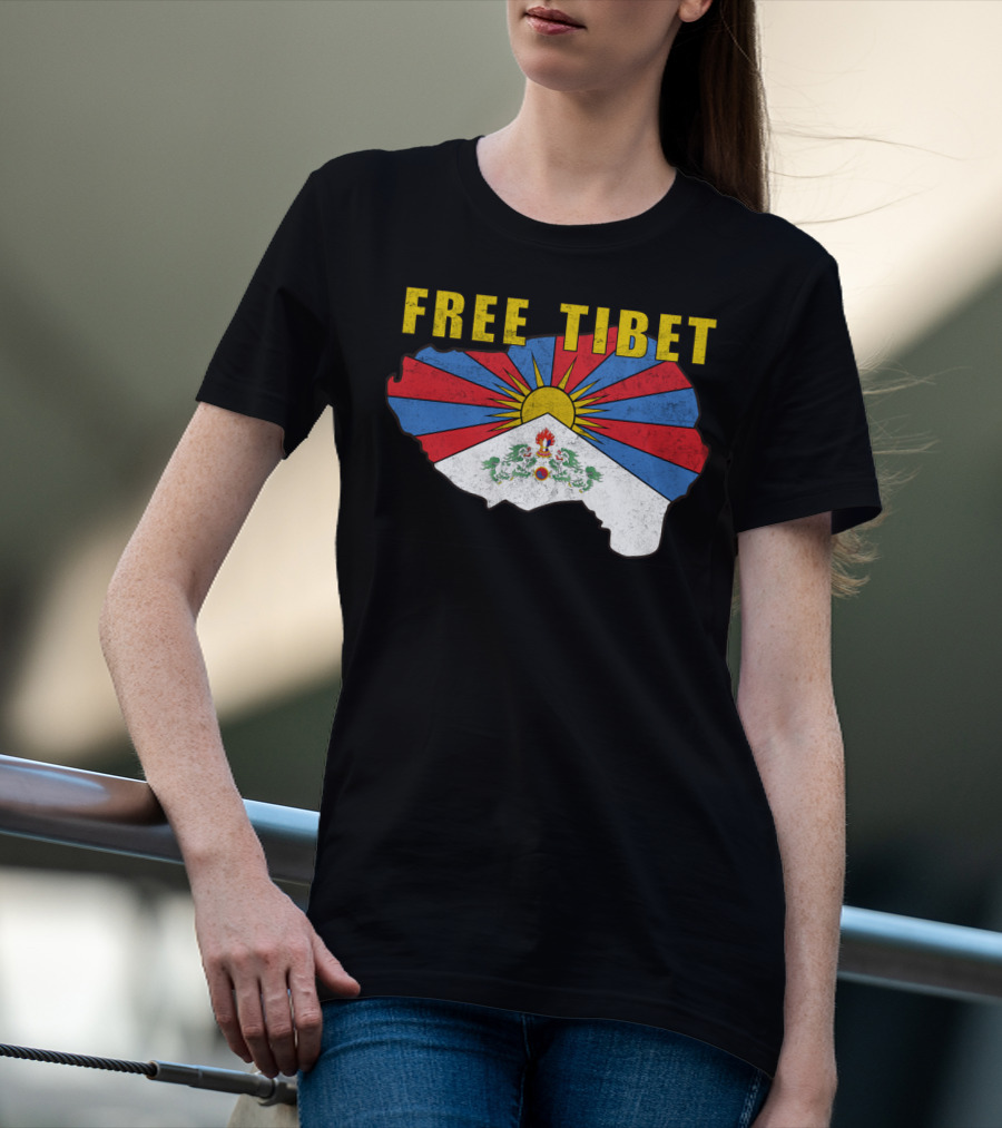 Free Tibet Flag With Sunrise Symbol Map T-Shirt