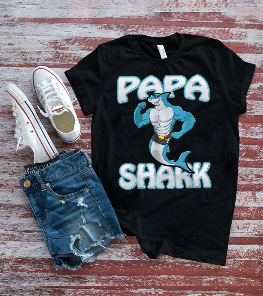 Papa Shark Muscular Gym Dad Father's Day T-Shirt