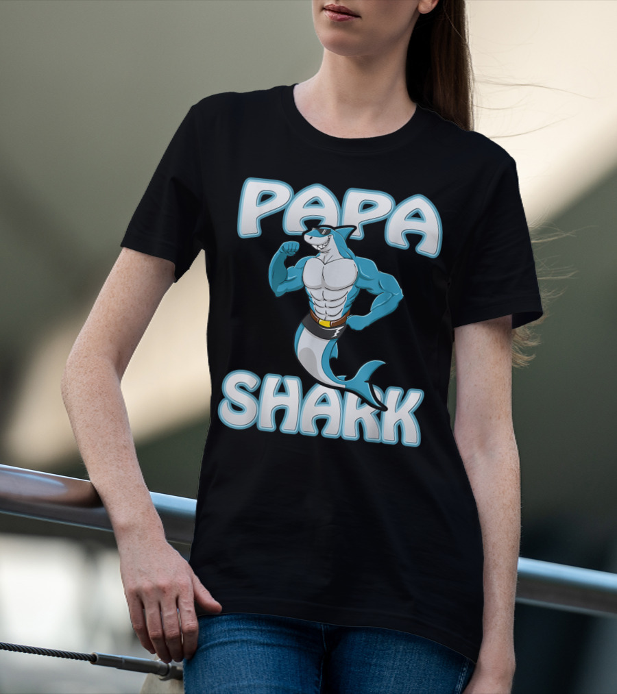 Papa Shark Muscular Gym Dad Father's Day T-Shirt