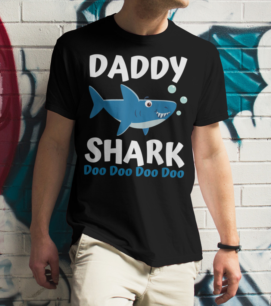 Daddy Shark Doo Doo Doo Doo Father's Day From Wife Son Daughter T-Shirt