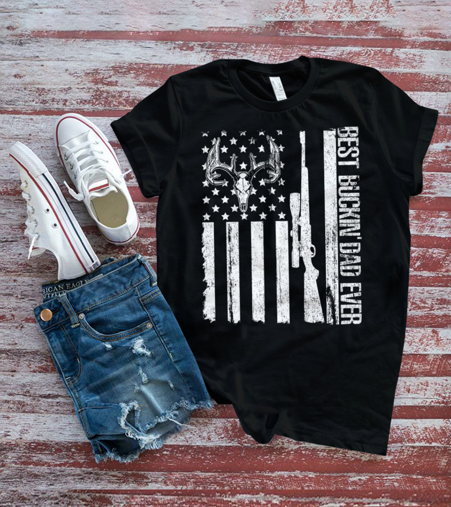 Deer Hunting US Flag Best Buckin Dad Ever Vintage Rifle Buck Antlers T-Shirt