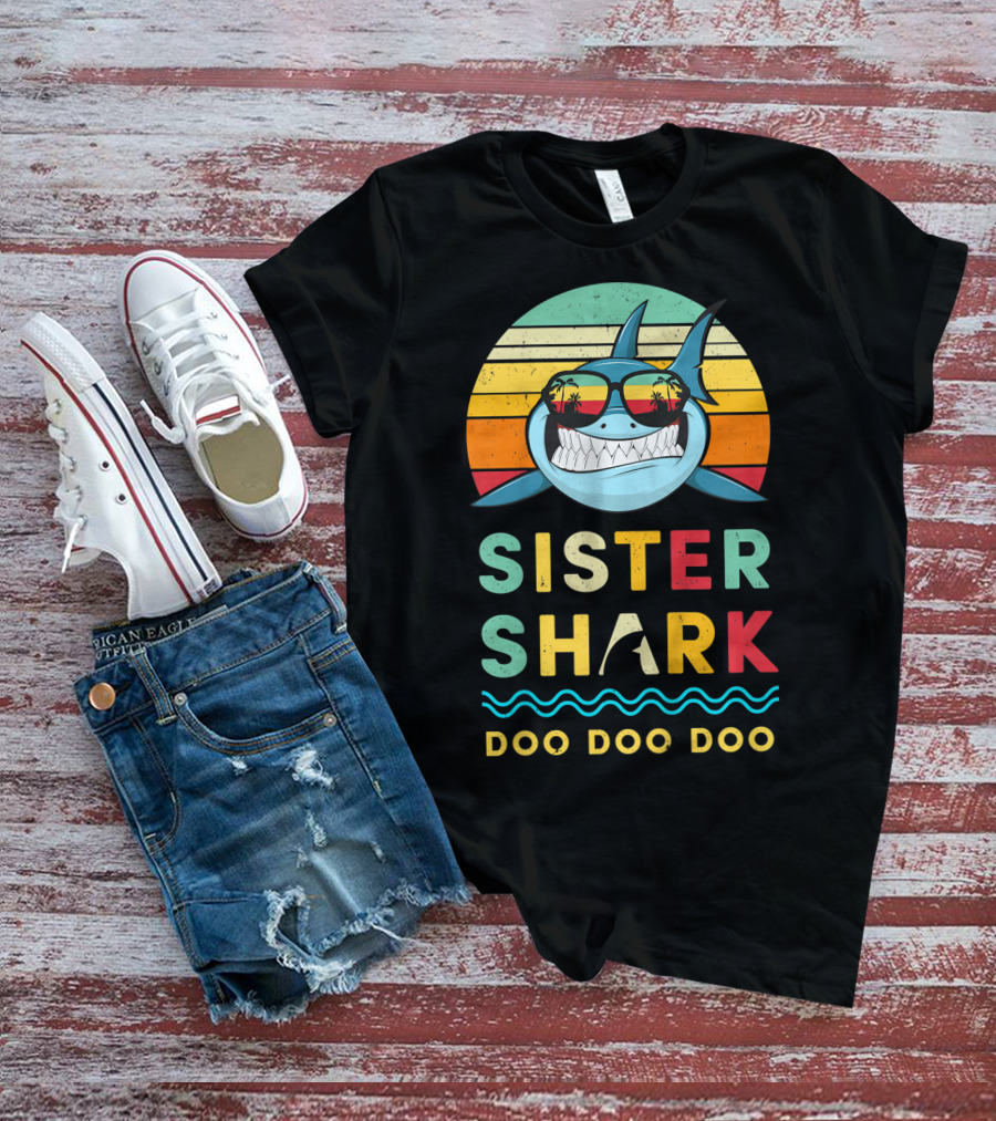 Sister Shark Doo Doo Doo Kids Toddlers Girls Retro Shark Sunglasses T-Shirt
